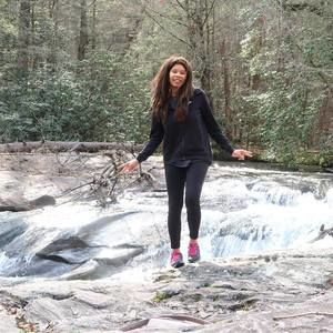 Meet your Posher, Jillian